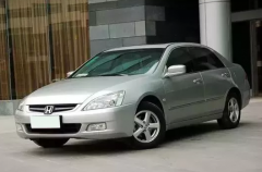 在長沙2萬元買一臺自動擋二手車，還是合資的
