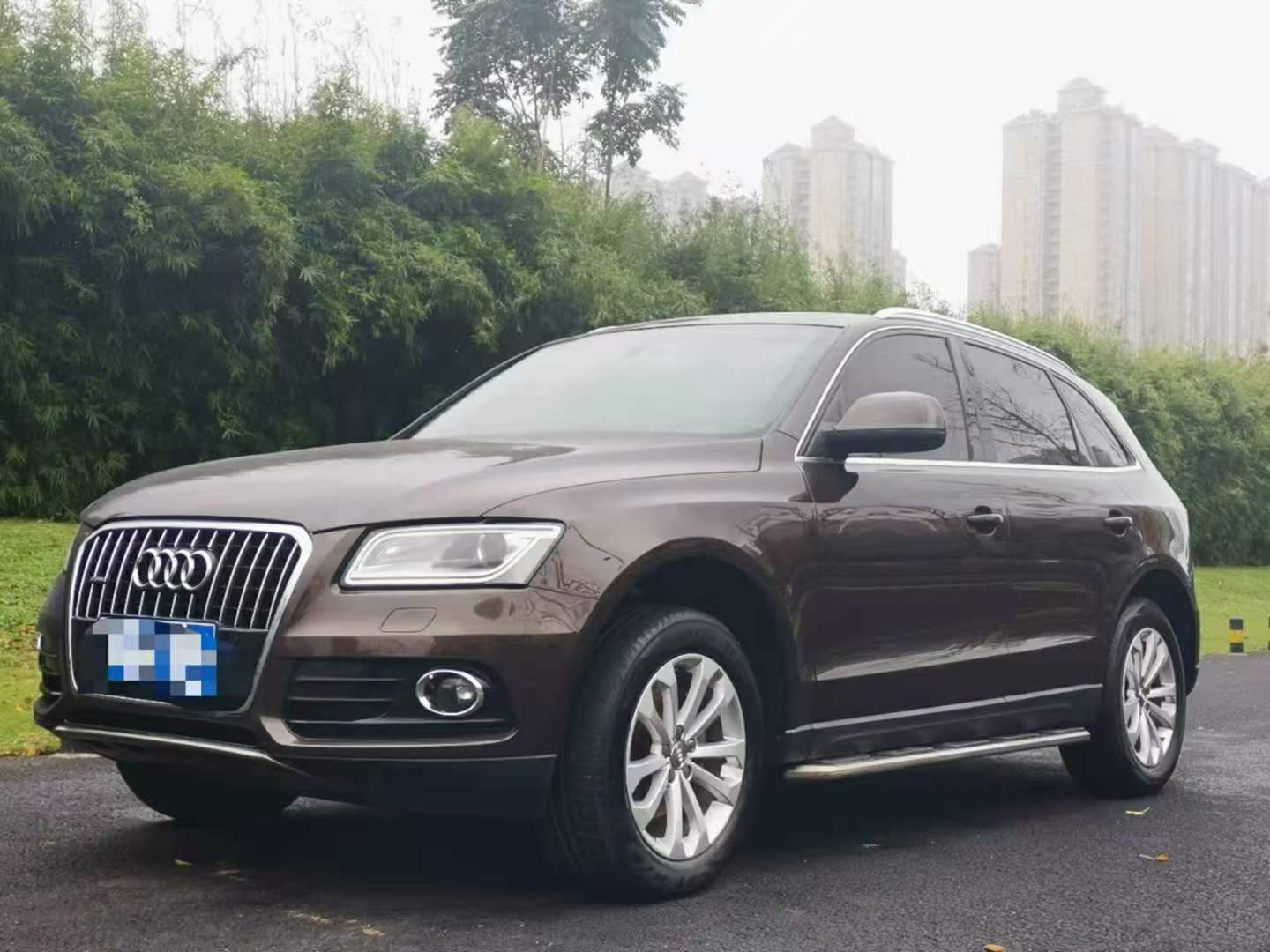 14年奧迪Q5，2.0T大天窗，整車(chē)大部分原裝漆